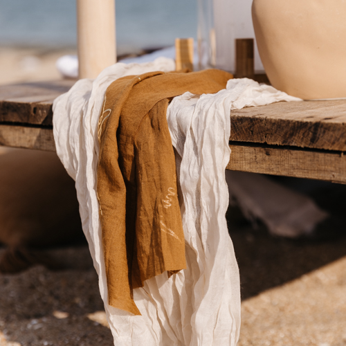 CHEMIN DE TABLE CHEESECLOTH SABLE – Image 2